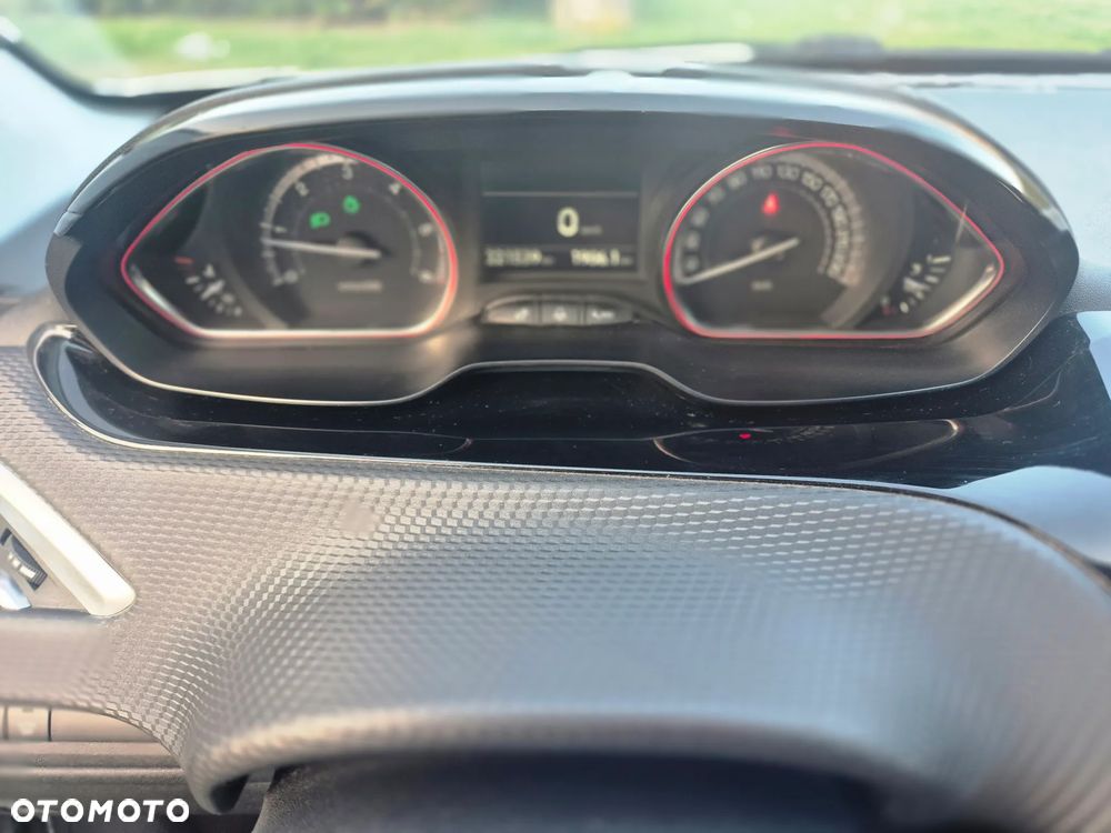 Peugeot 2008 BlueHDi FAP 120 STOP & START GT-Line Edition - 15