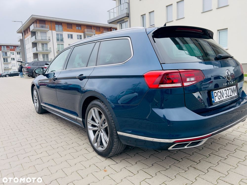 Volkswagen Passat 2.0 TDI Business DSG - 12