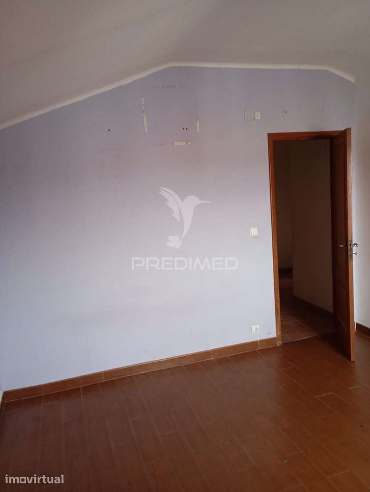 Moradia com 3 Pisos em Orca – Fundão - Grande imagem: 4/12