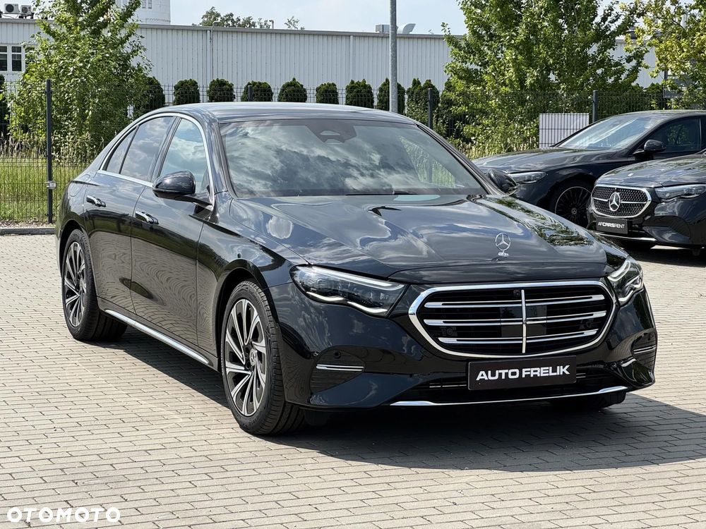 Mercedes-Benz Klasa E 220 d mHEV 4-Matic Exclusive 9G-Tronic - 6