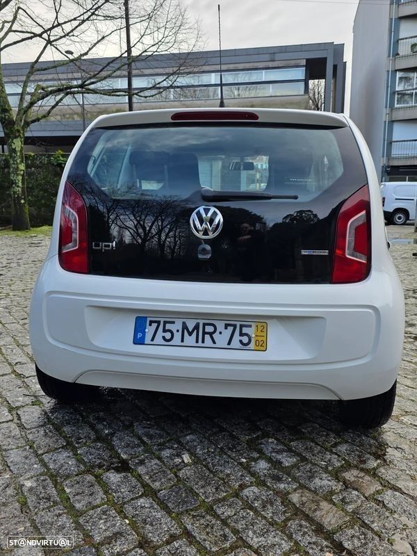 VW Up! - 7
