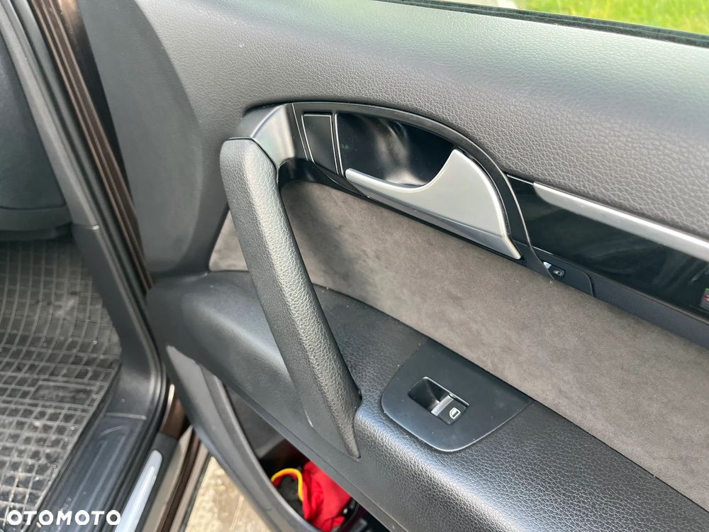 Audi Q7 3.0 TDI DPF Quattro Tiptronic - 25