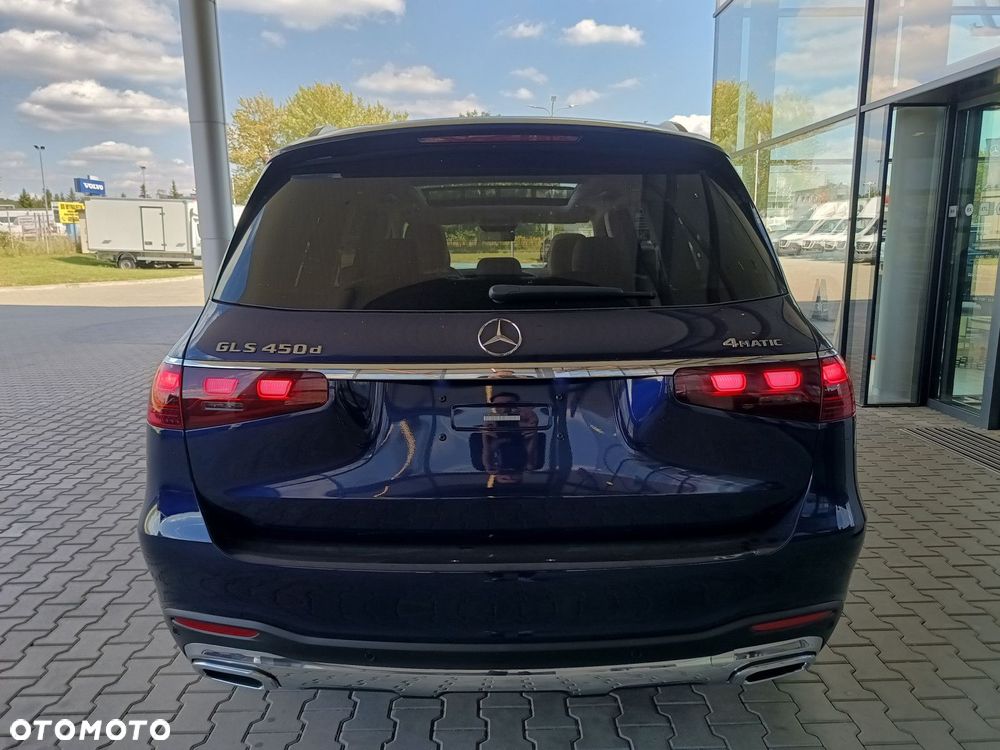 Mercedes-Benz GLS - 10