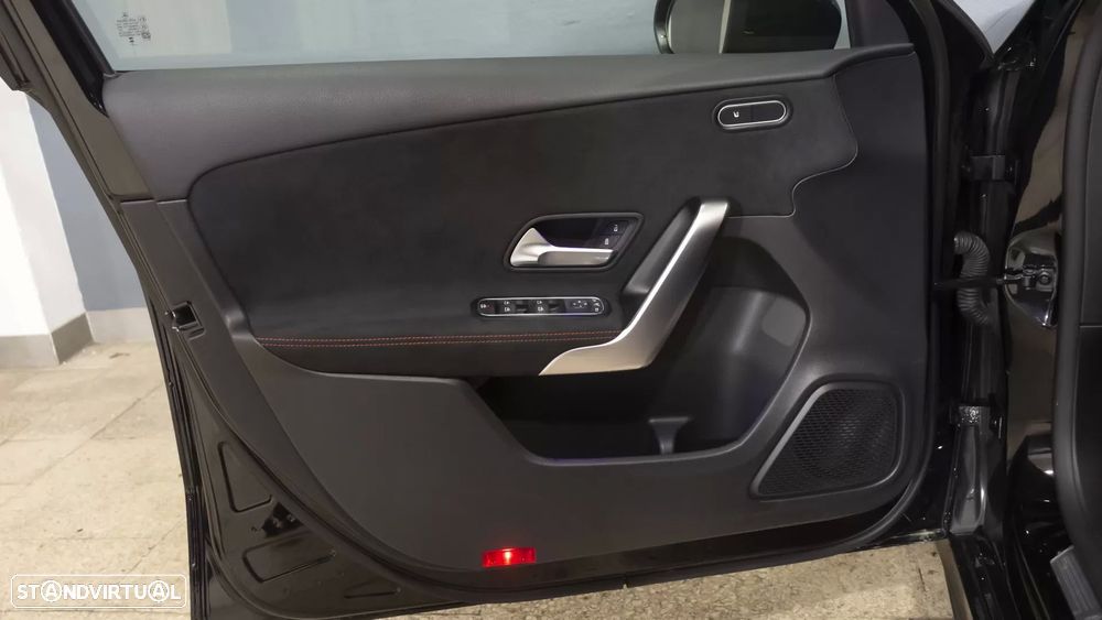 Mercedes-Benz A 200 AMG Line Aut. - 14