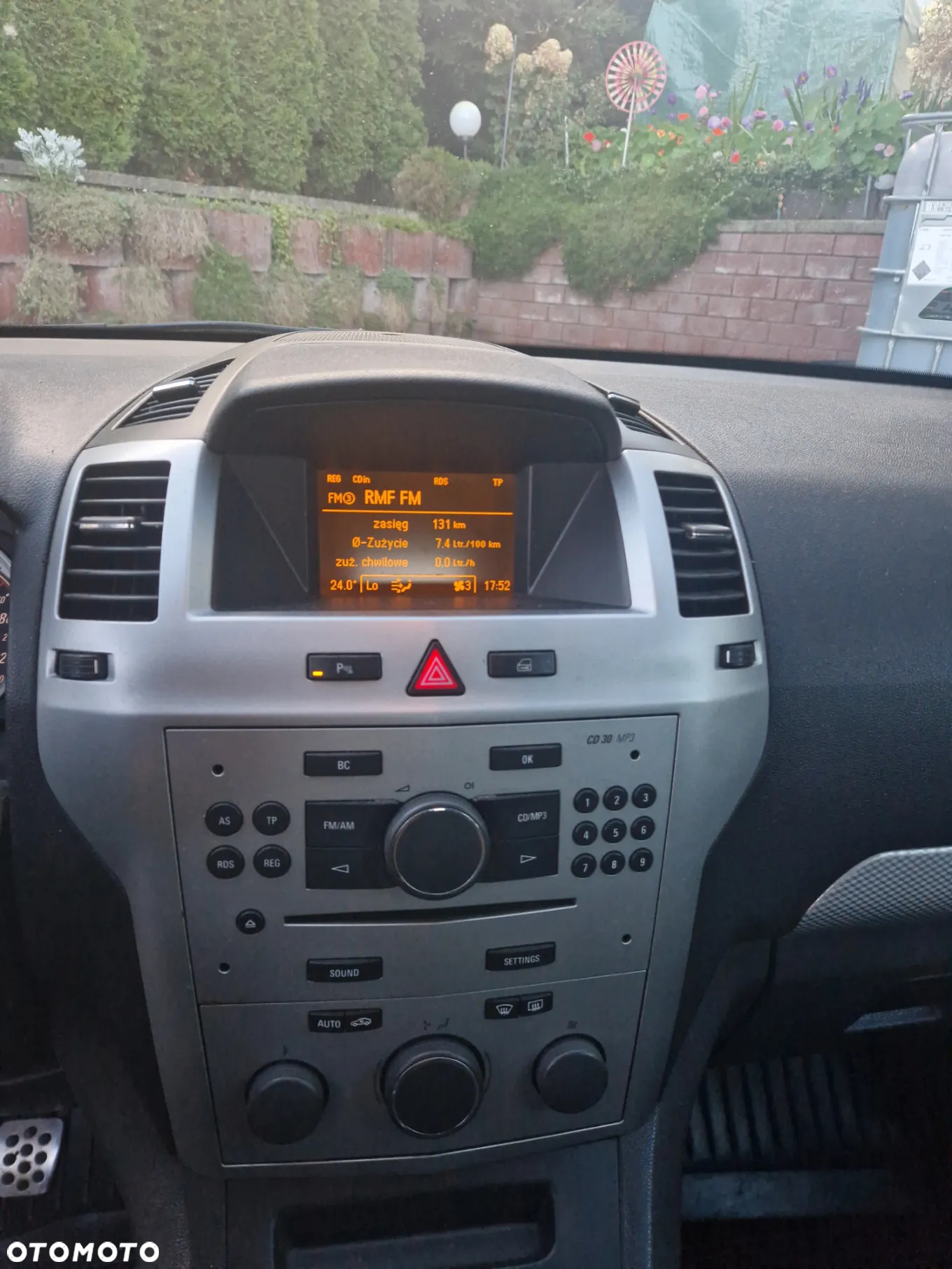 Opel Zafira 1.9 CDTI Elegance - 10