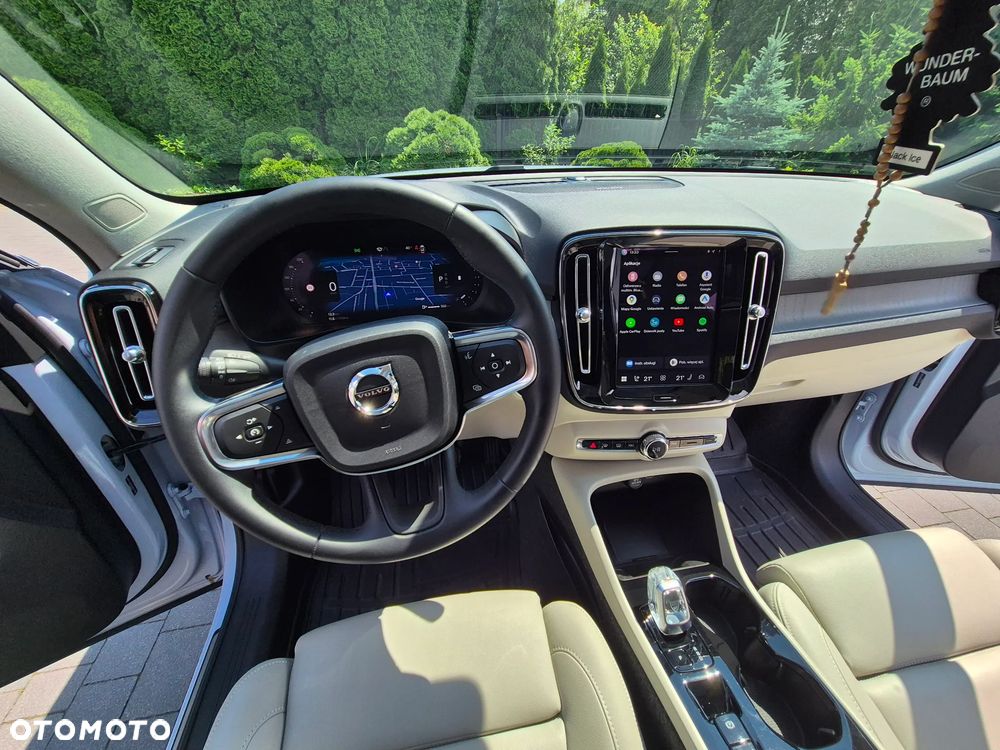 Volvo XC 40 B5 AWD Ultimate Bright - 28