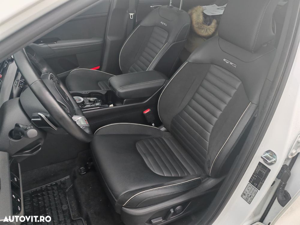 Kia Sportage 1.6 T-GDI PHEV 6AT 4x4 GT Line - 14