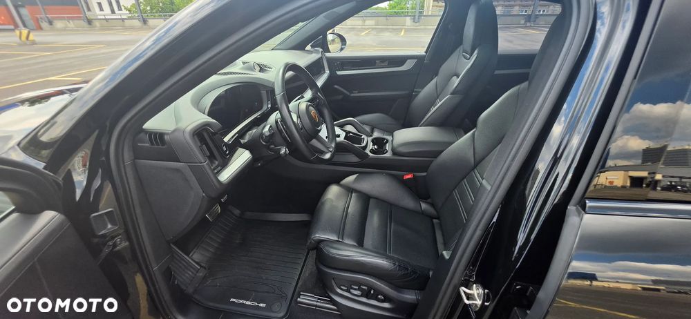 Porsche Cayenne E-Hybrid - 10