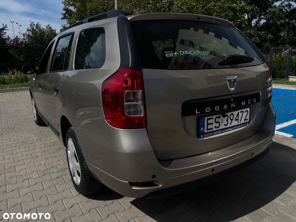 Dacia Logan 1.2 16V Access - 10