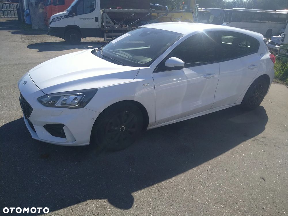 Ford Focus - 15