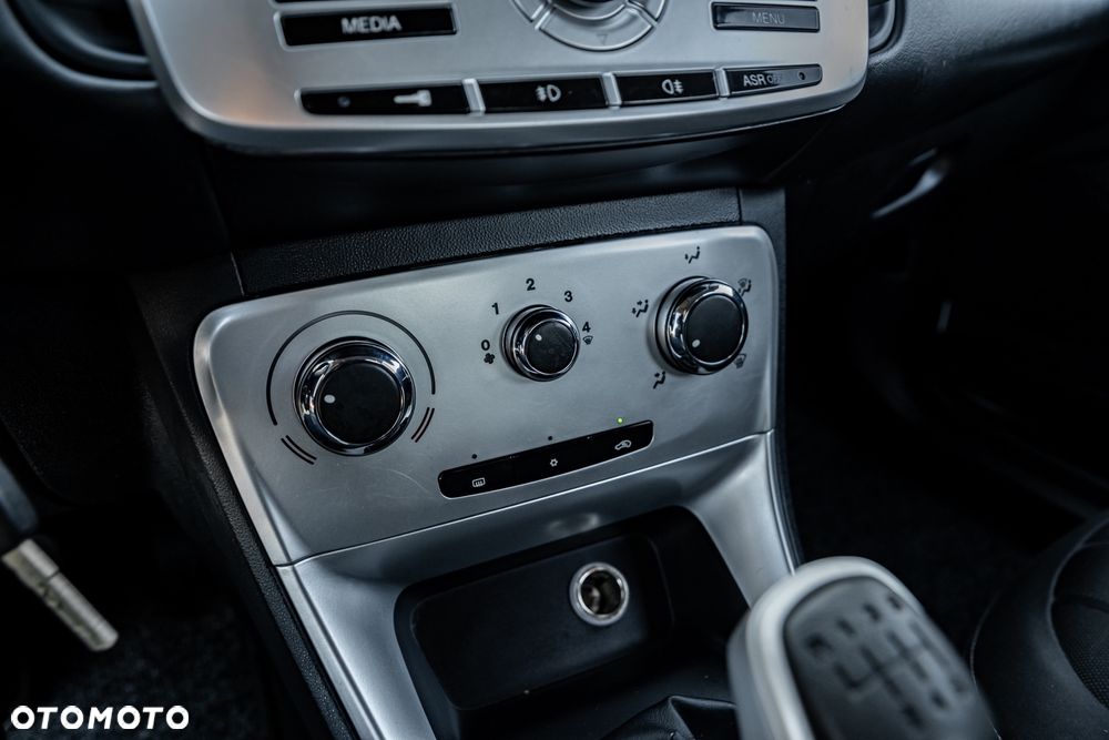 Lancia Delta 1.4 T-Jet Steel - 26