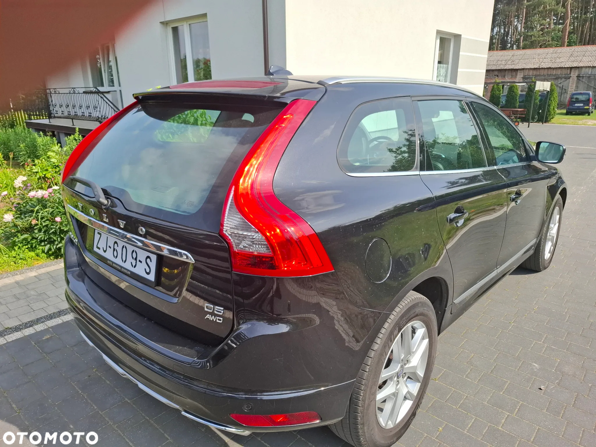Volvo XC 60 D5 AWD Summum - 5