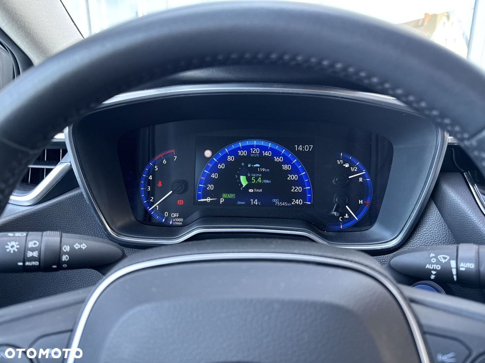 Toyota Corolla 1.8 Hybrid Comfort - 23