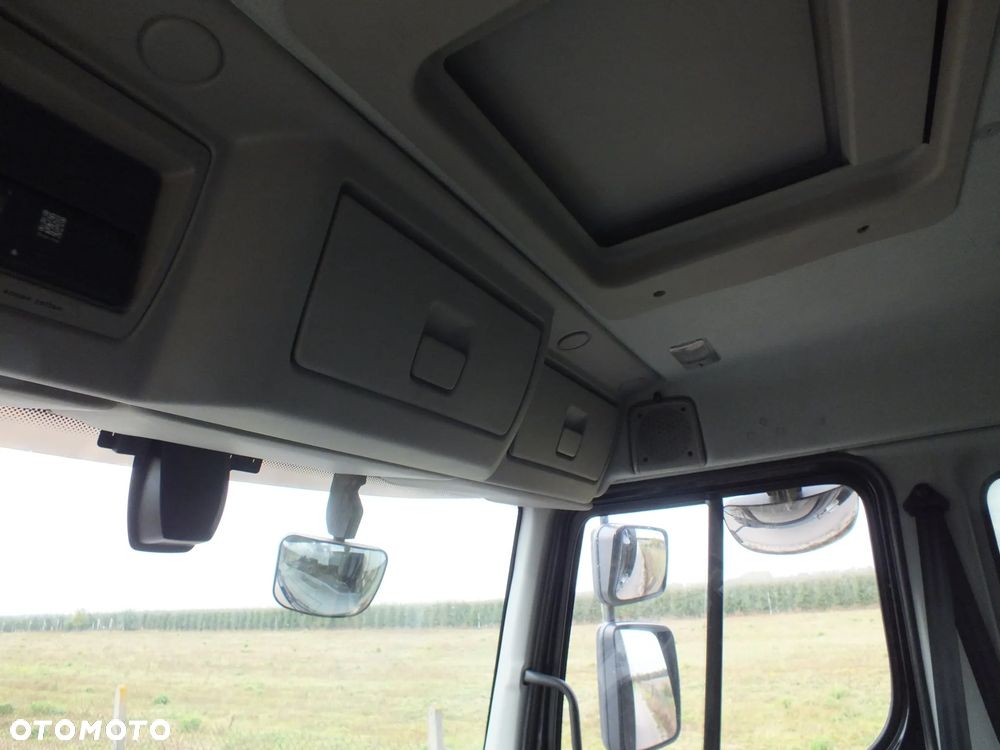 Volvo FL210 - 11