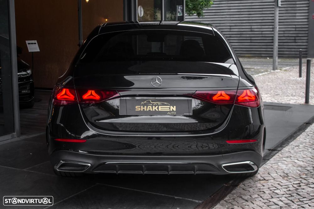 Mercedes-Benz E 220 d AMG Line - 11