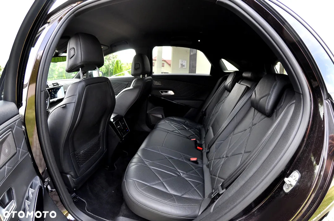 DS Automobiles DS 7 Crossback 2.0 BlueHDi So Chic - 29
