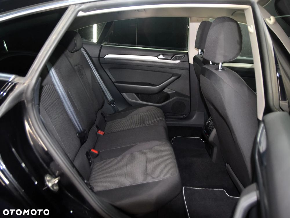 Volkswagen Arteon 2.0 TDI SCR Essence - 8