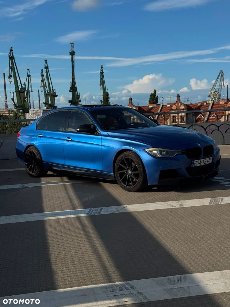 BMW Seria 3 328i xDrive - 1