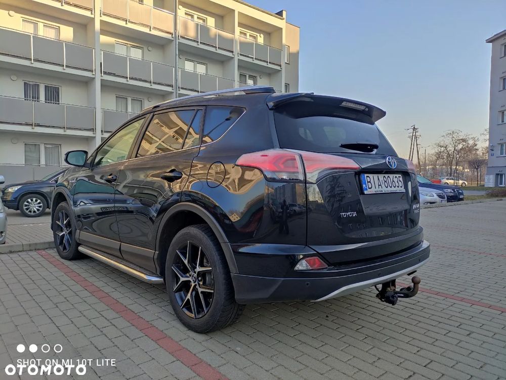 Toyota RAV4 Hybrid Prestige 4x4 - 8