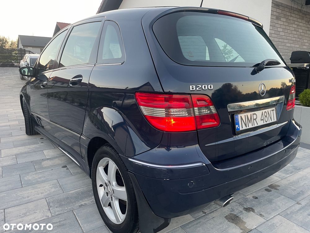 Mercedes-Benz Klasa B 200 CDI DPF Autotronic Special Edition - 3