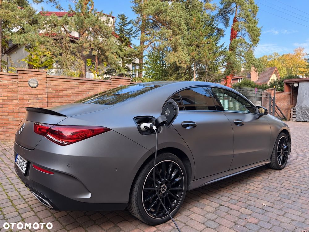 Mercedes-Benz CLA - 21