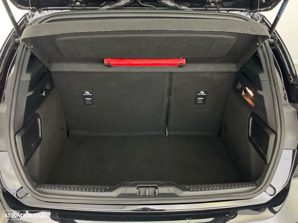 Ford Focus 1.0 EcoBoost MHEV ST-Line - 13