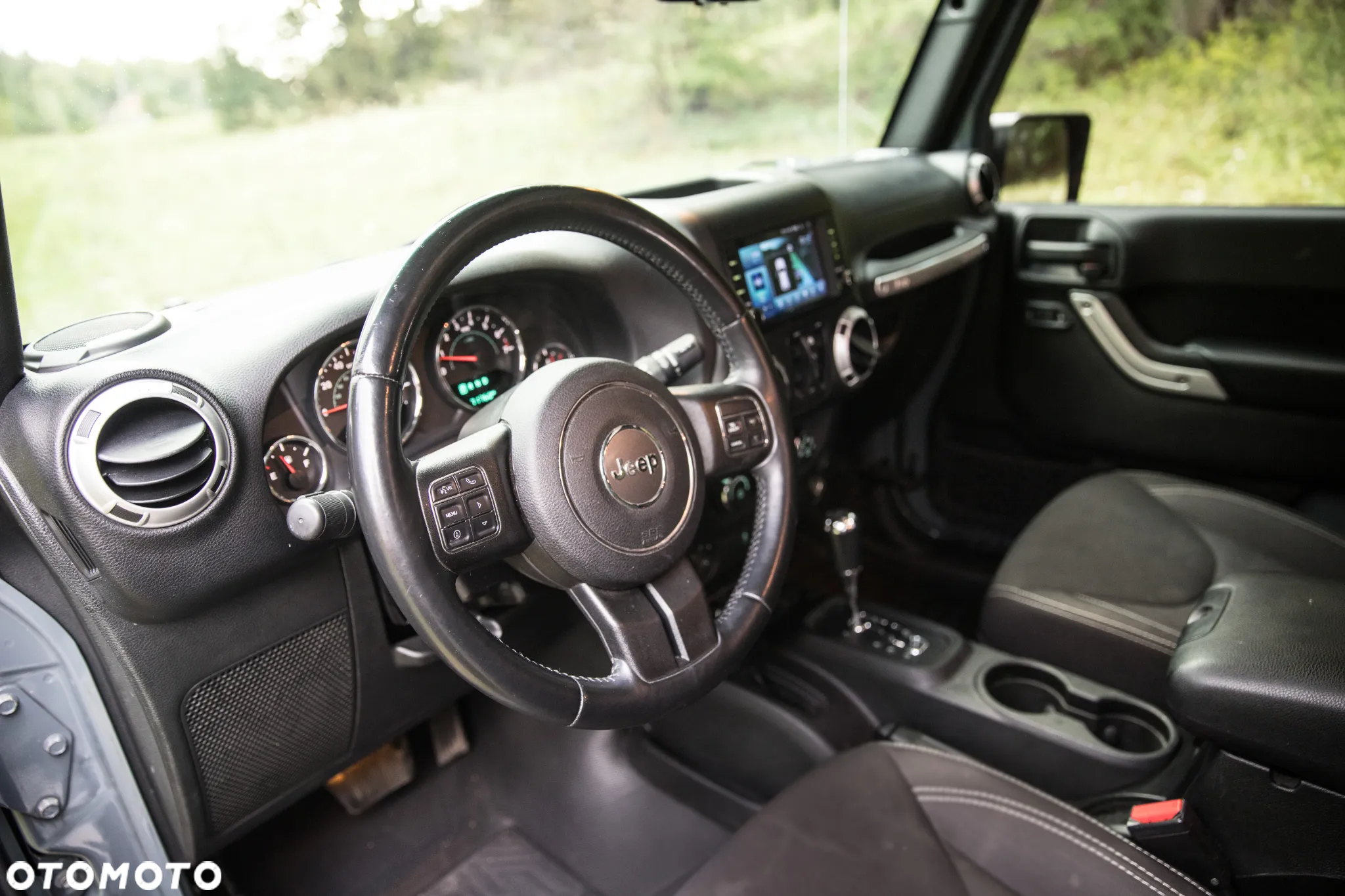 Jeep Wrangler Unlimited 3.6 Automatik Sahara - 9