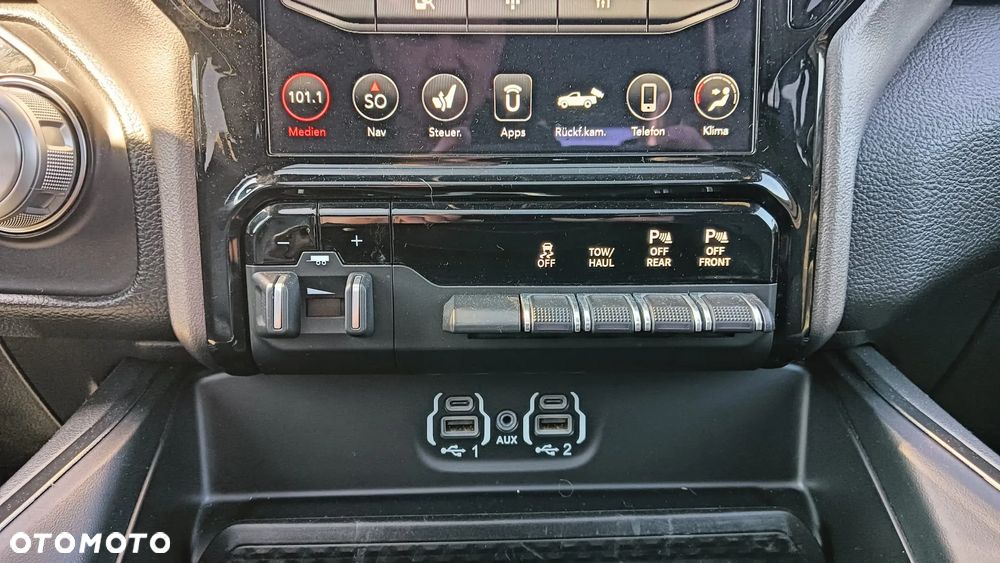 RAM 1500 5.7 Quad Cab Longbed Laramie Sport - 29