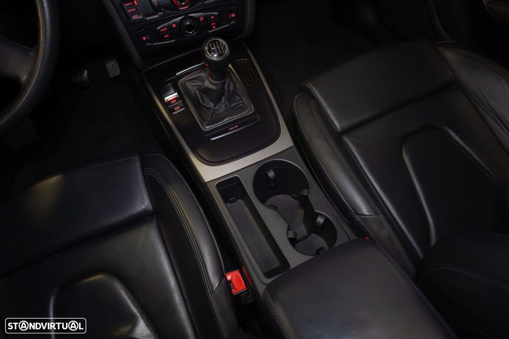 Audi A4 2.0 TDI Advance - 35