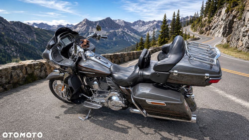 Harley-Davidson Touring Road Glide - 1