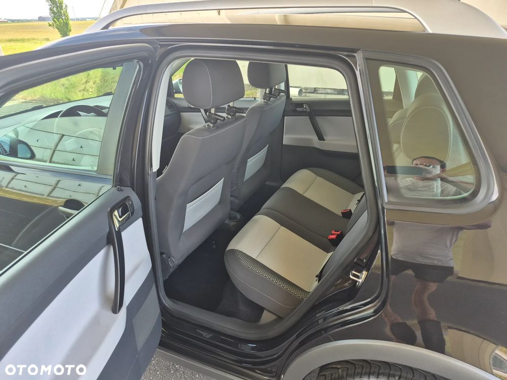 Volkswagen Polo Cross - 11