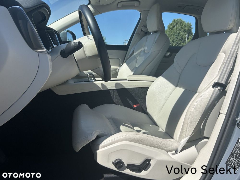 Volvo XC 60 - 12