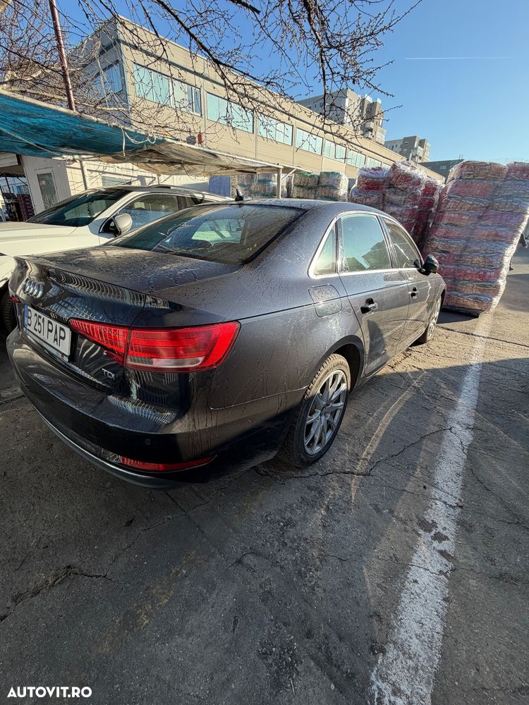 Audi A4 - 5