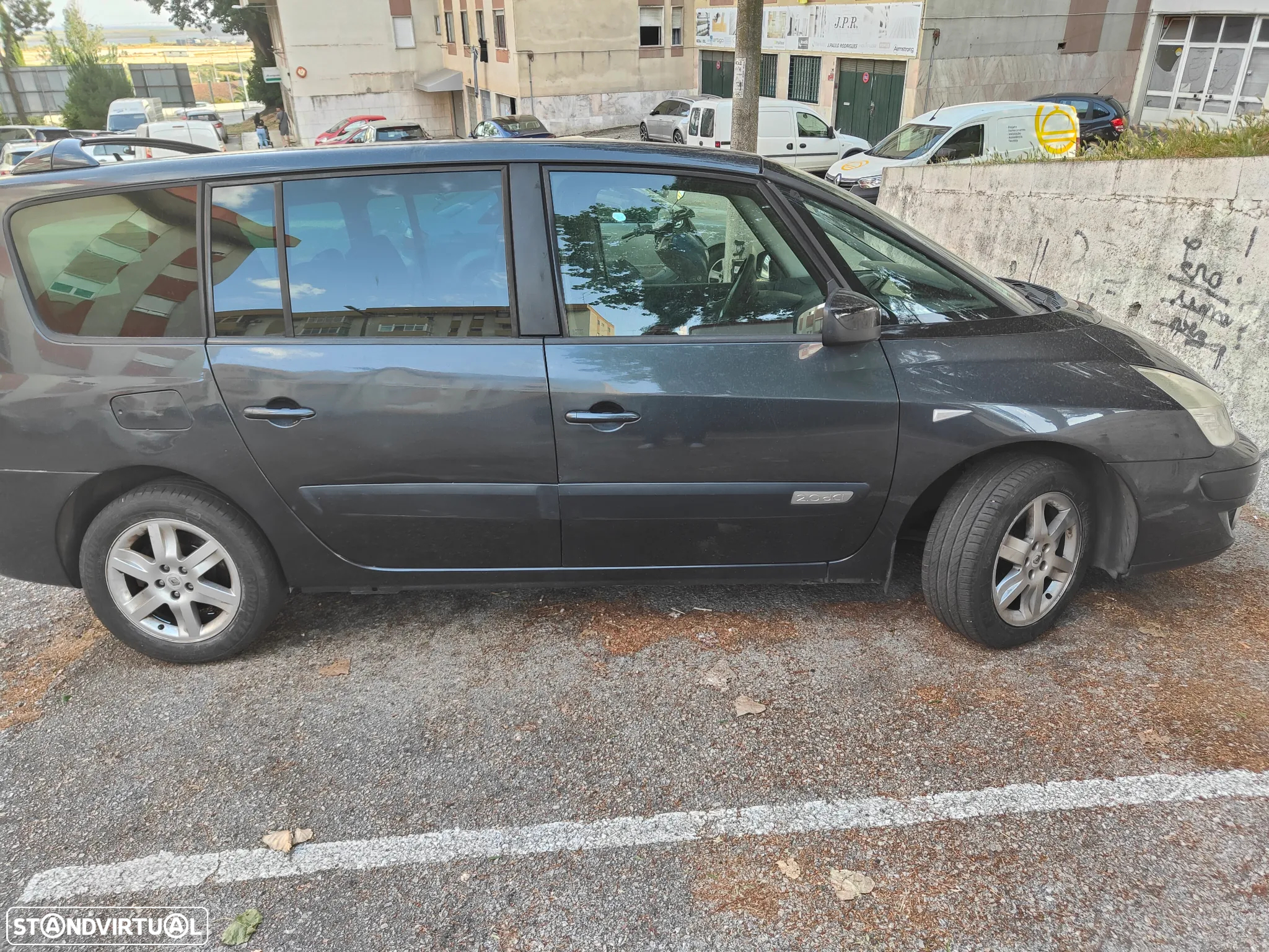 Renault Grand Espace 2.0 dCi FAmily 7L - 3