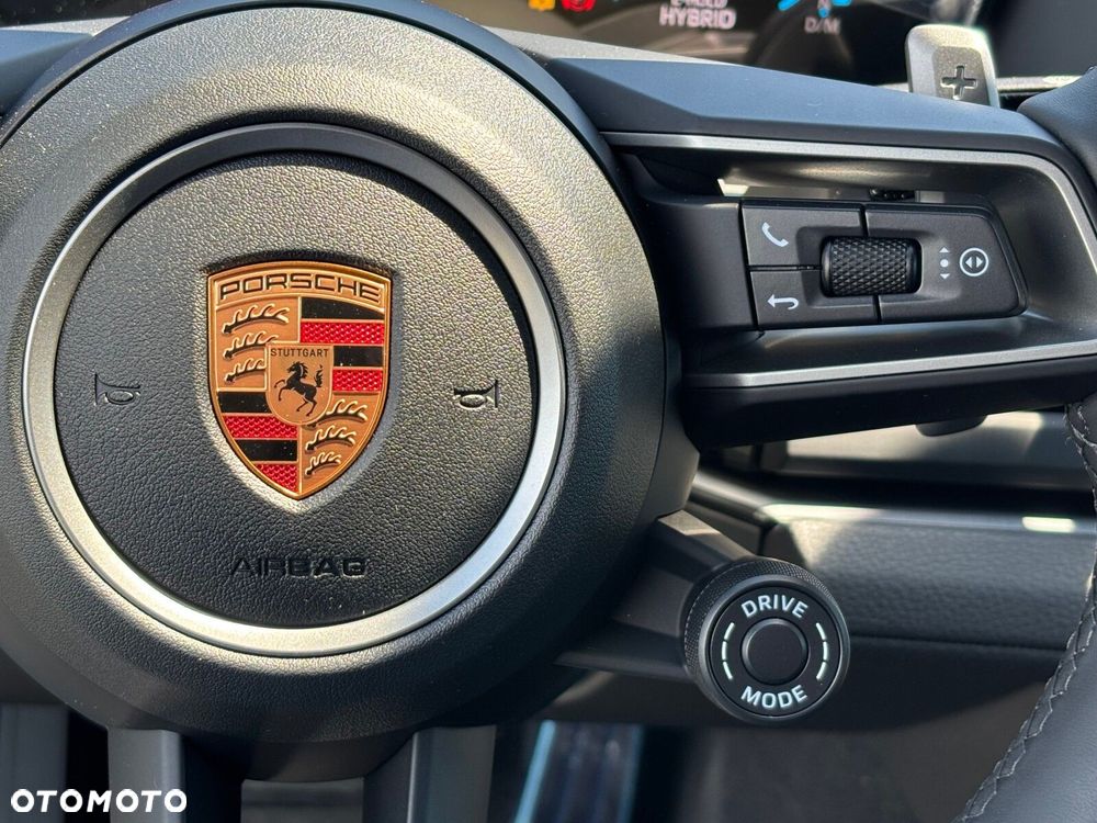 Porsche Panamera - 30