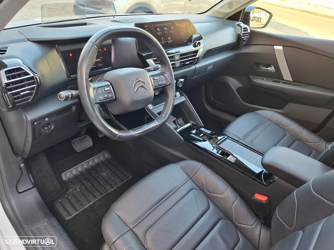Citroën C4 PureTech 130 Stop&Start EAT8 SHINE - 14