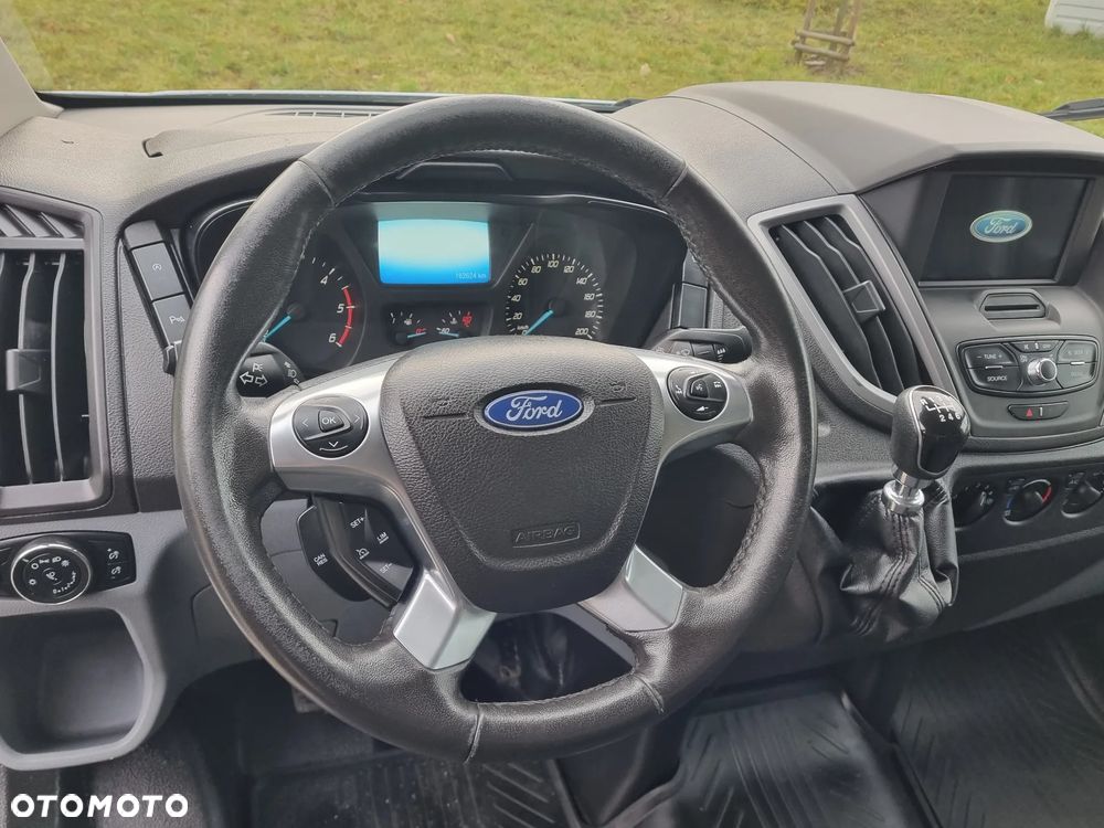 Ford Transit - 16