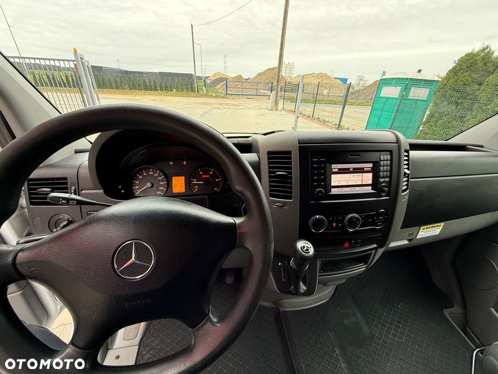 Mercedes-Benz Sprinter maxi - 27