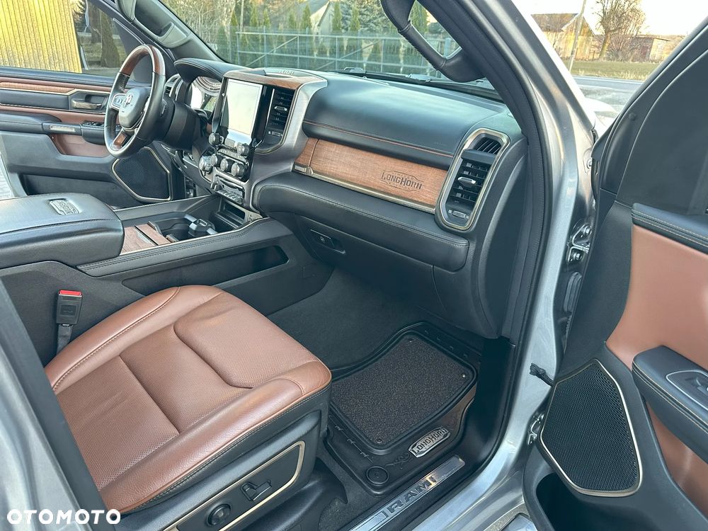 RAM 1500 5.7 Crew Cab Longhorn - 13