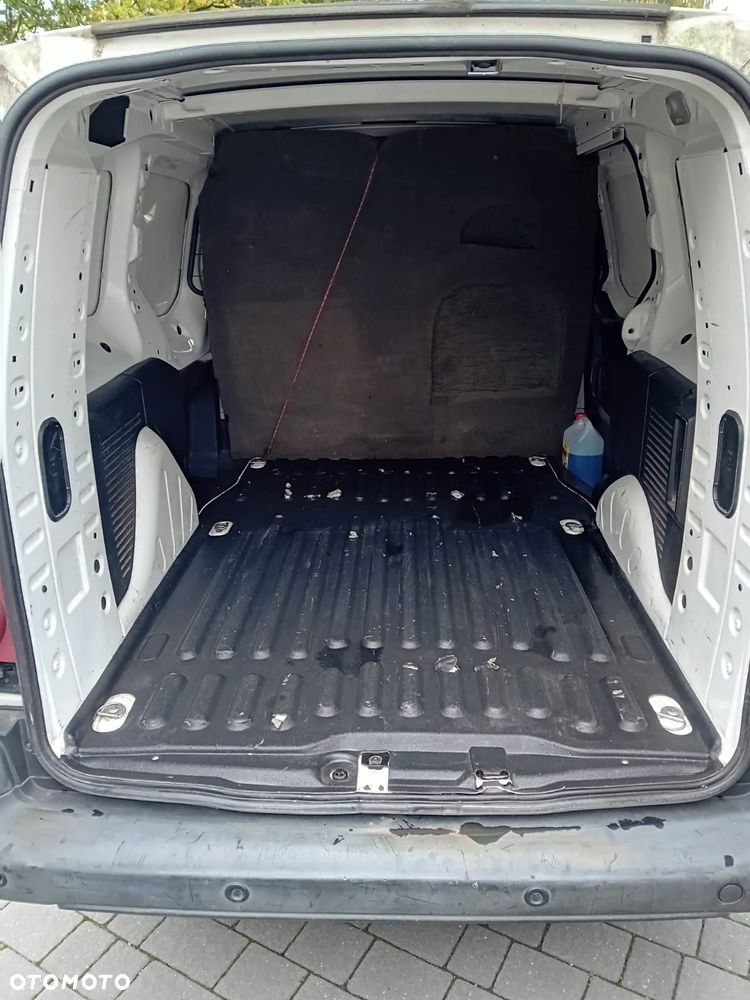 Peugeot Partner 1.6 HDI Trendy - 9