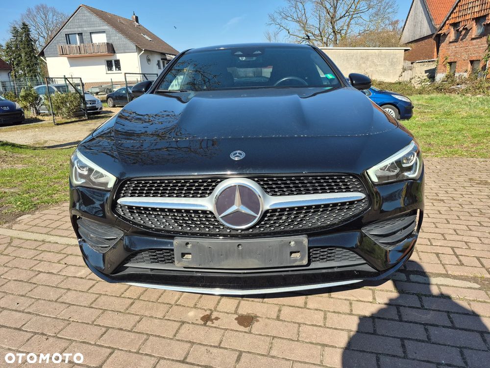 Mercedes-Benz CLA 180 d 7G-DCT AMG Line - 8
