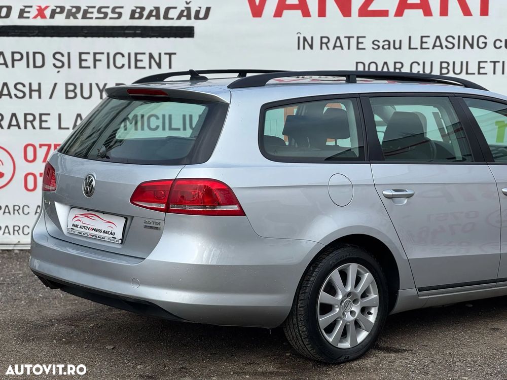 Volkswagen Passat Variant 2.0 TDI Blue TDI Comfortline - 18
