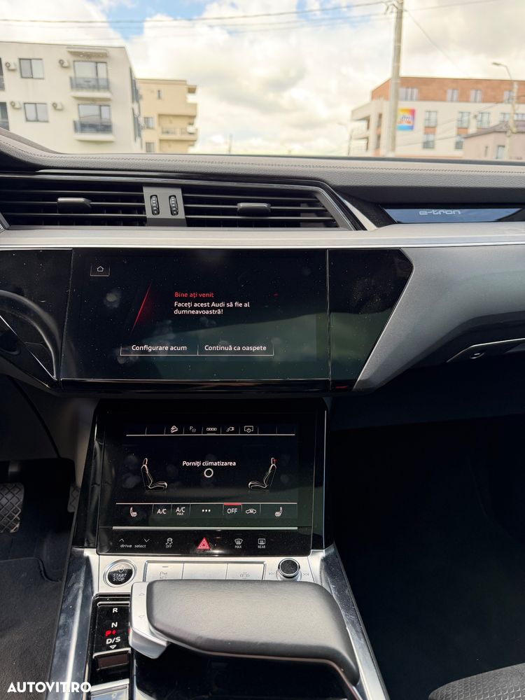 Audi e-tron 50 quattro S line - 23
