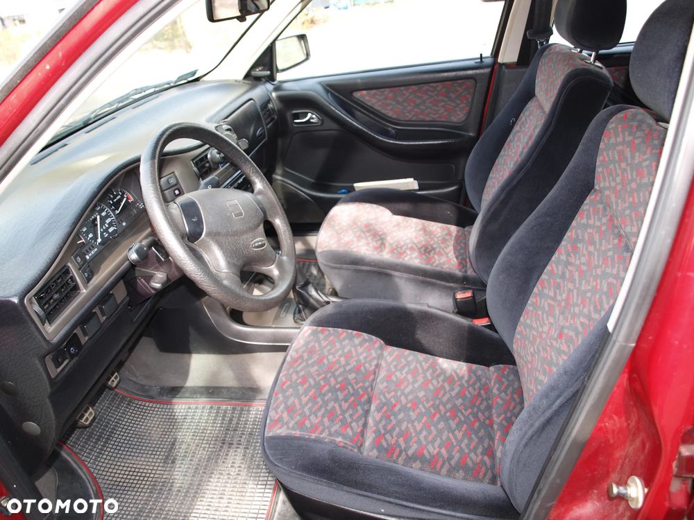 Seat Toledo 1.6 Stella - 5