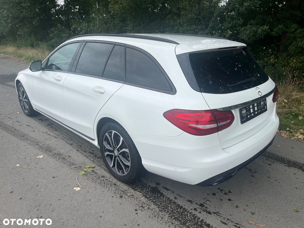 Mercedes-Benz Klasa C 200 d T 7G-TRONIC Avantgarde - 3