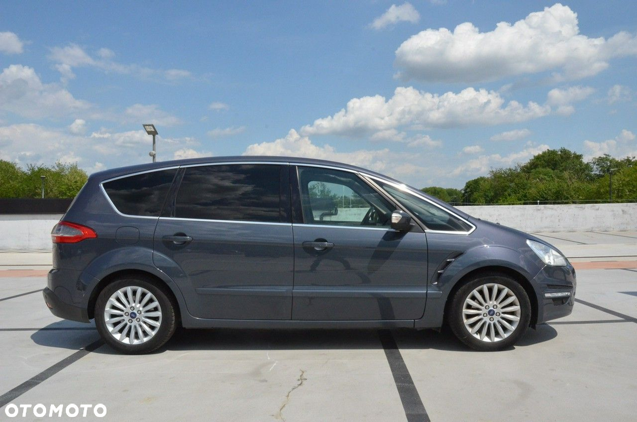 Ford S-Max - 9