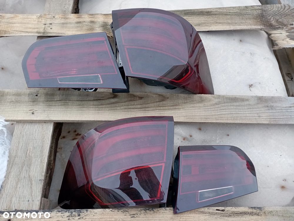 KOMPLET LAMP TYLNYCH BMW F30/F31 dymione stan bdb - 1