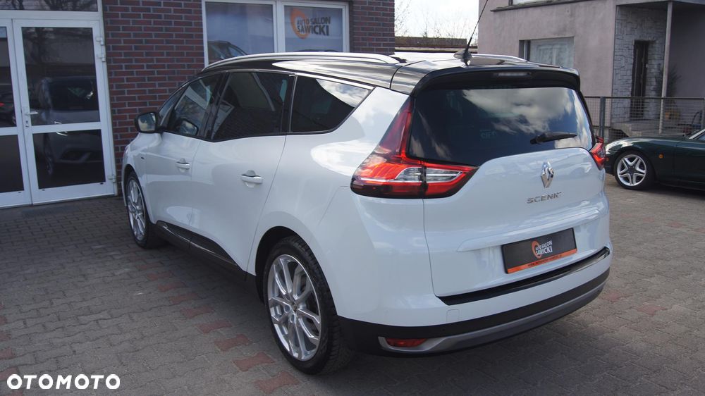 Renault Grand Scenic - 10