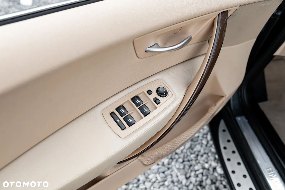 BMW X3 3.0i - 20