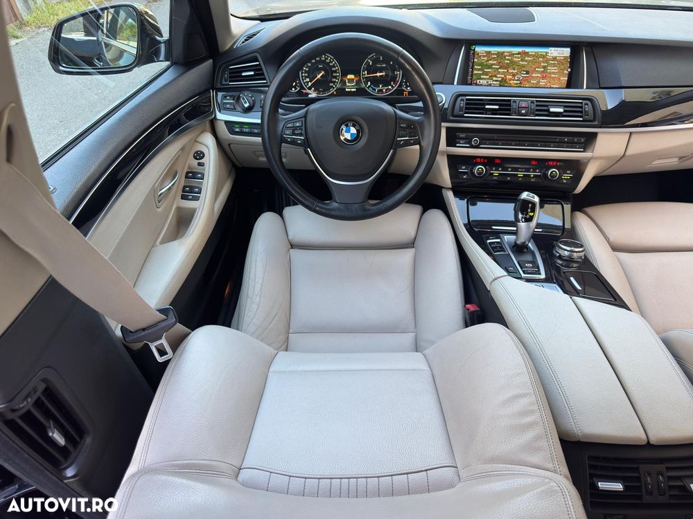 BMW Seria 5 520d Aut. Luxury Line - 7